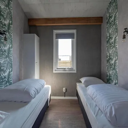 Holiday home Garnekuul 7 In Quiet Park In *